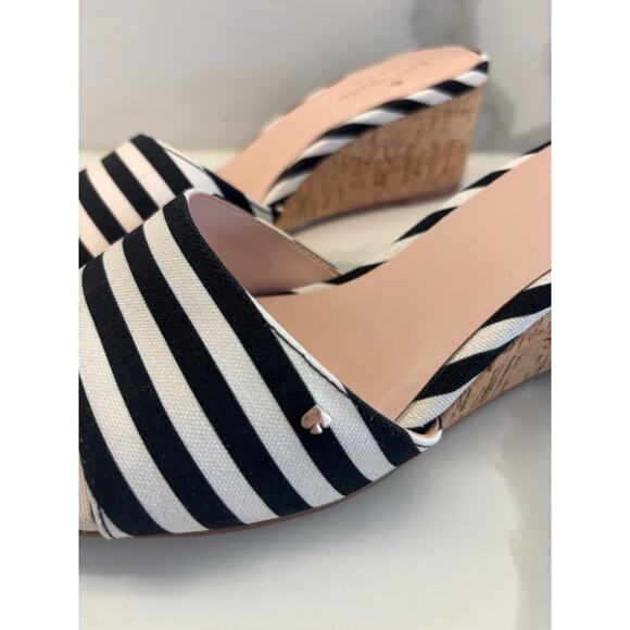 KATE SPADE NEW YORK LINDA WEDGE SANDALS NWOT SIZE 8.5 BLACK/WHITE CANVAS - Picture 5 of 6